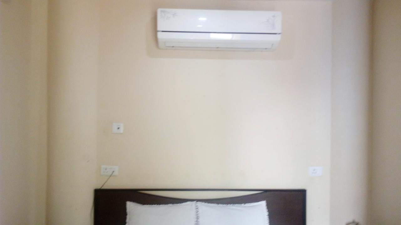 Hotel Sunshine Kashipur Luaran gambar