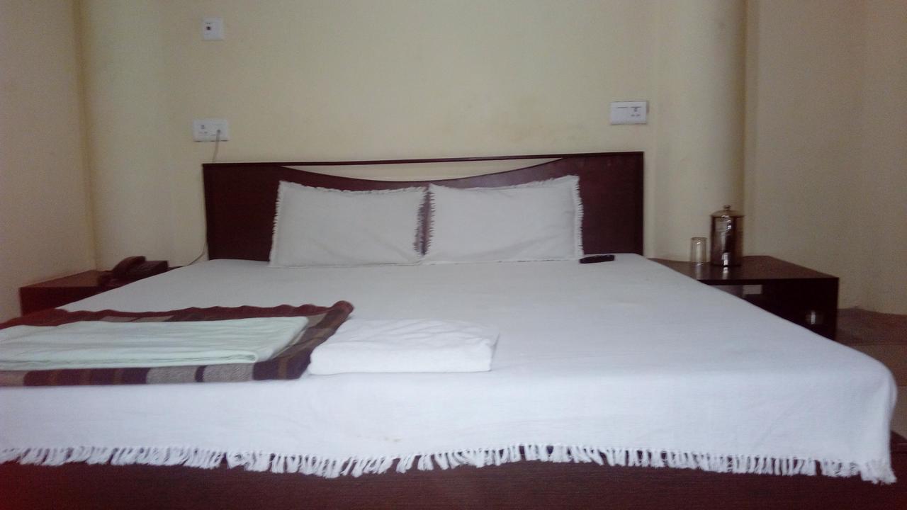 Hotel Sunshine Kashipur Luaran gambar