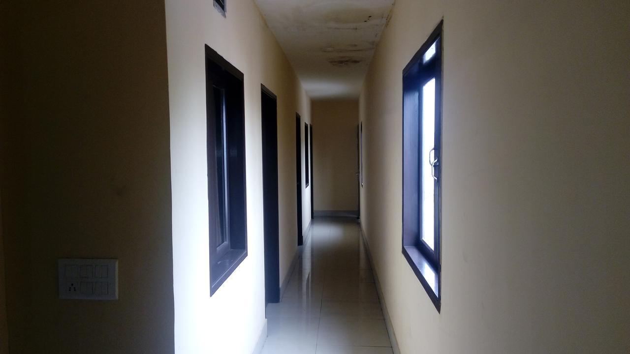 Hotel Sunshine Kashipur Luaran gambar